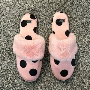 VICTORIA SECRET Pink with Black Polkadots Slippers